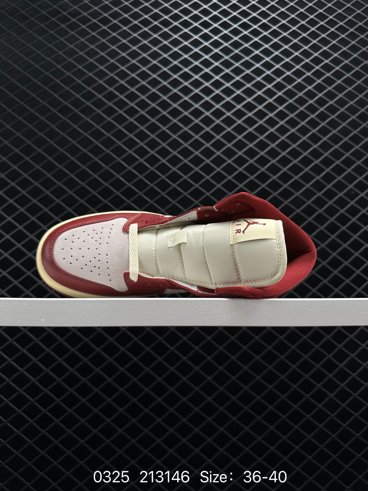 Air Jordan 1 Mid  AJ1